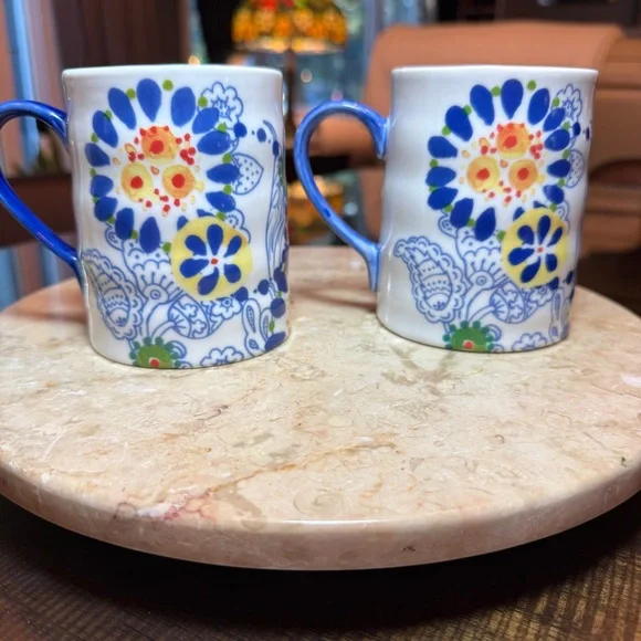 Anthropologie Biscuit Floral Ceramic Mugs Coffee Tea Set Of 4; 2 Yellow 2 Blue - Picture 5 of 9